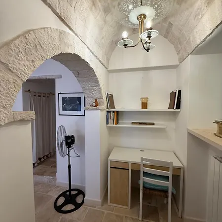 度假居 Exclusive Trullo With Pool 奇斯泰尼诺