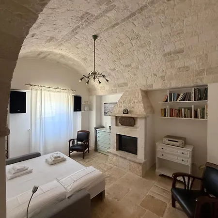 Exclusive Trullo With Pool Vakantiehuis