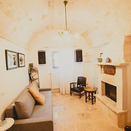 Exclusive Trullo With Pool בית נופש *