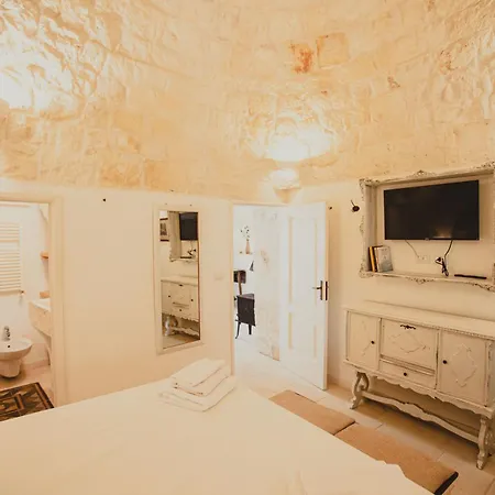 Exclusive Trullo With Pool